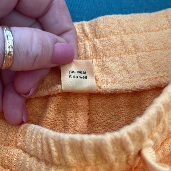 NWT Old Navy bright yellow terry cotton high rise shorts with 2 pockets - Picture 9 of 9